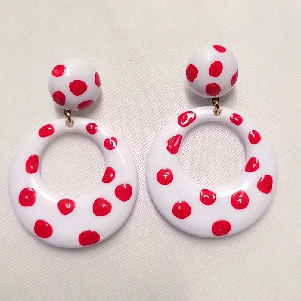 Vintage polka dot red white earrings - Picture 6 of 13